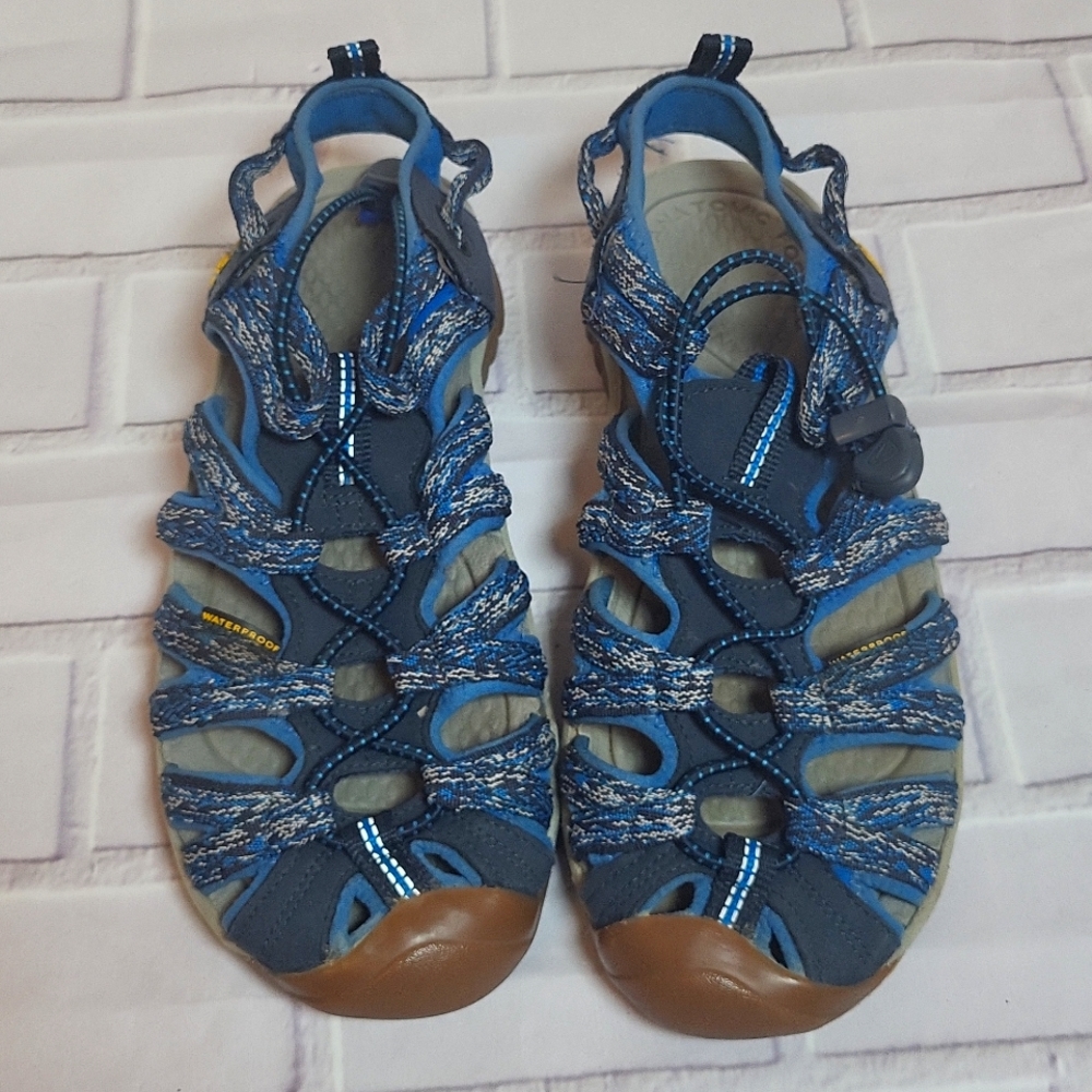 Keen Whisper Hiking Sandals
